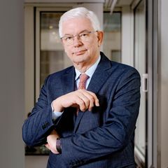 Roland Koch