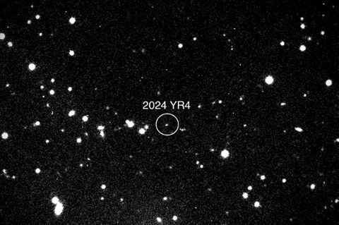 Asteroid 2024 YR4 im All