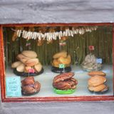 Im französischen Nusscafé gibt es Spezialitäten aus aller Welt zu knabbern