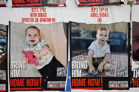 Laut Berichten sollen sich unter den toten israelischen Geiseln die beiden Kleinkinder Kfir und Ariel Bibas befinden