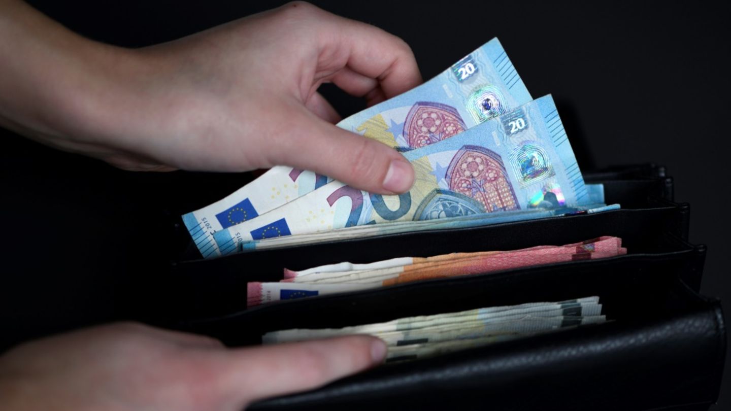Portemonnaie mit Euroscheinen