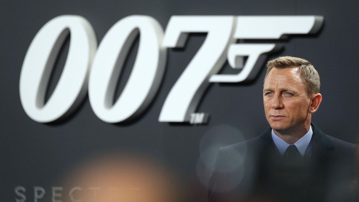 Daniel Craig als "James Bond"