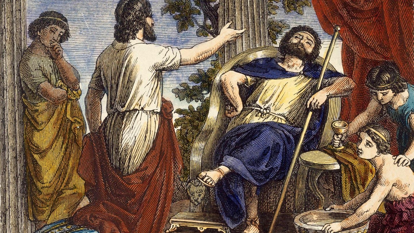 Kulturgeschichte: Besser als auf diesem Gemälde kann man das Verhältnis zwischen Geist und Macht nicht darstellen: Der gestikulierende Weltendeuter Plato erklärt dem Herrscher Dionysius von Syrakus wieder einmal die Lage der Nation. Der antike Tyrann hört in maßloser Arroganz und Selbstgefälligkeit zu. Den Stock zur Tracht Prügel hält er schon genervt bereit. Man könnte denken, man befinde sich hier auf Christian Lindners Sylter Hochzeit, wo Sloterdijks Peterchen abends noch mal kurz den Partygästen die Bedeutung der Mehrwertsteuer für die abendländische Philosophiegeschichte erklärt. Das konnte nicht gutgehen. Ging es auch nicht. Plato wurde von Dionysius auf ein Sklavenschiff Richtung Ägina verkauft, wo er nur knapp dem Tode entkam. Glück gehabt, Sloty! Besser als auf diesem Gemälde kann man das Verhältnis zwischen Geist und Macht nicht darstellen: Der gestikulierende Weltendeuter Plato erklärt dem Herrscher Dionysius von Syrakus wieder einmal die Lage der Nation. Der antike Tyrann hört in maßloser Arroganz und Selbstgefälligkeit zu. Den Stock zur Tracht Prügel hält er schon genervt bereit. Man könnte denken, man befinde sich hier auf Christian Lindners Sylter Hochzeit, wo Sloterdijks Peterchen abends noch mal kurz den Partygästen die Bedeutung der Mehrwertsteuer für die abendländische Philosophiegeschichte erklärt. Das konnte nicht gutgehen. Ging es auch nicht. Plato wurde von Dionysius auf ein Sklavenschiff Richtung Ägina verkauft, wo er nur knapp dem Tode entkam. Glück gehabt, Sloty!