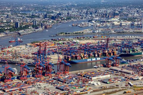 Blick auf Hamburger Hafen