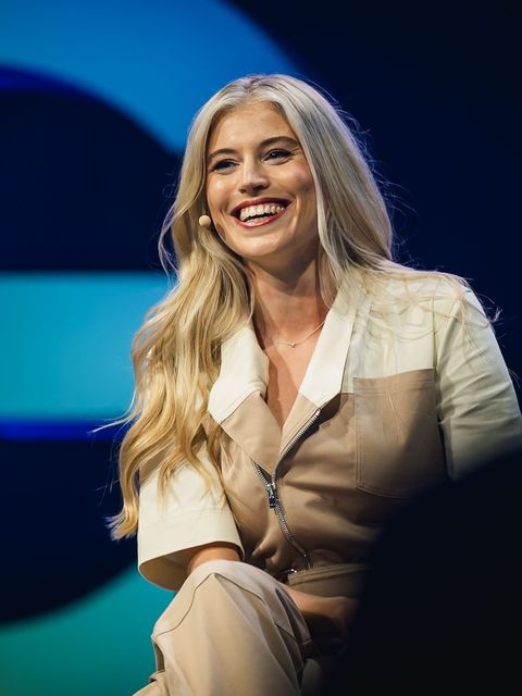 "Söder ist Influencer": Miss LinkedIn Céline Flores Willers im Interview