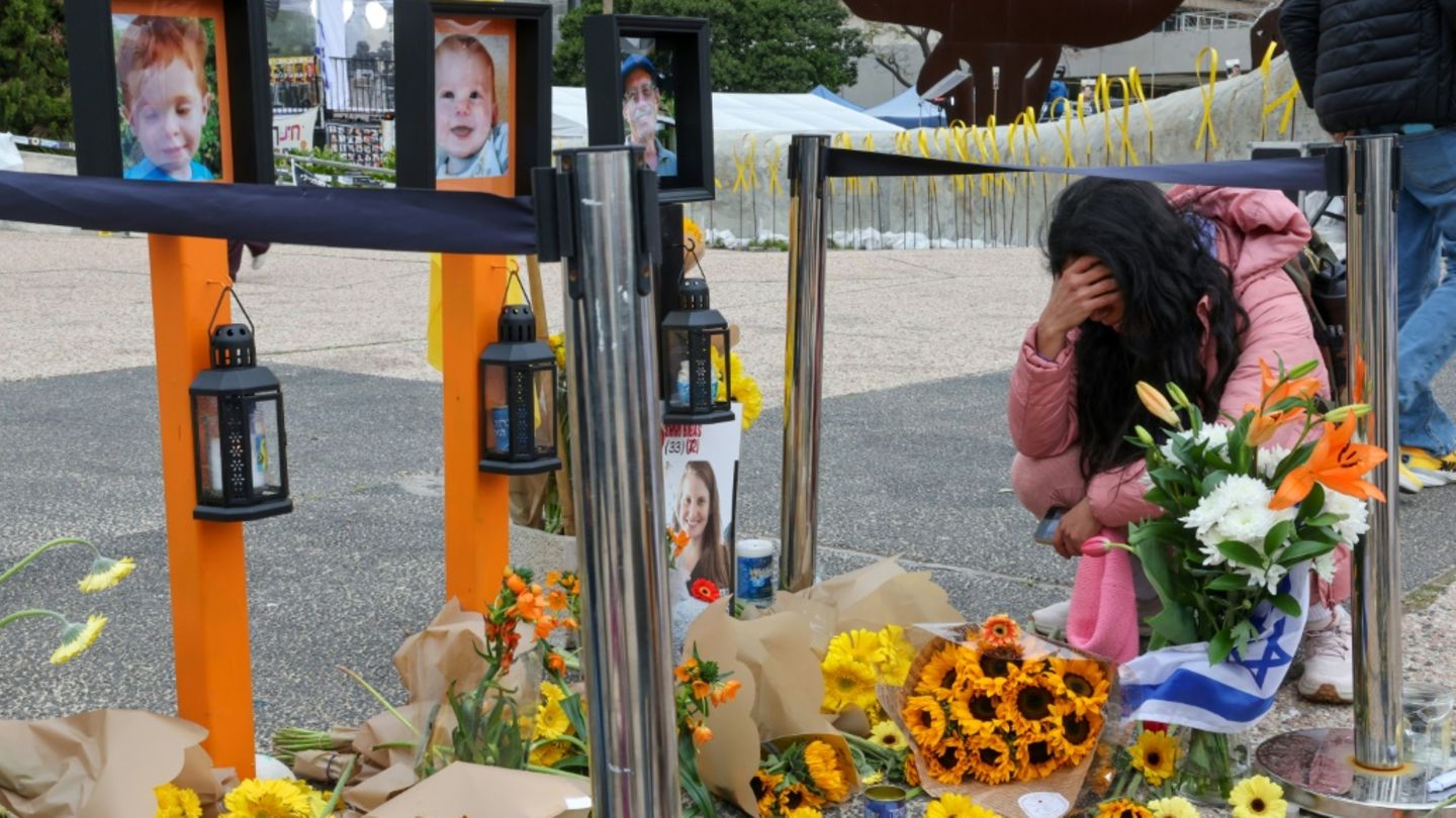 Trauer um die Bibas-Familie in Tel Aviv
