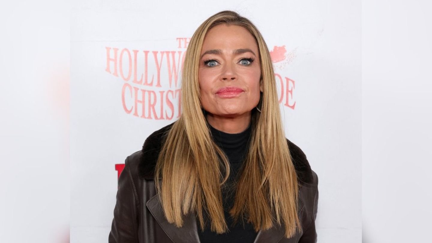 Denise Richards spricht über ihre Karriere-Anfänge.