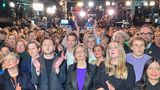 Die Grünen zeigen enttäuschte Gesichter auf der Wahlparty nach ersten Hochrechnungen