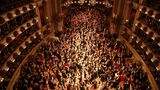 Der Opernball gilt als exzentrischer und schriller Höhepunkt des Wiener Balljahres