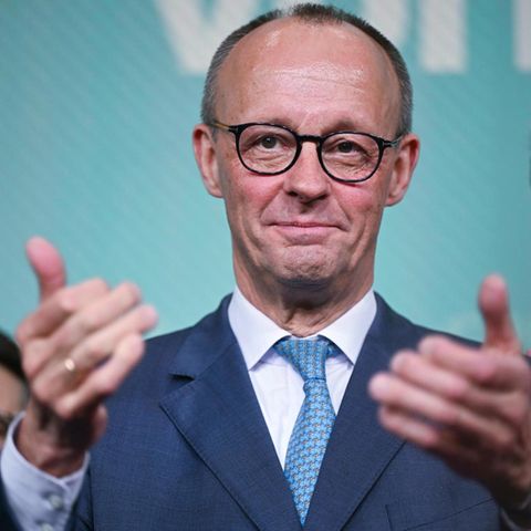 Close update Friedrich Merz