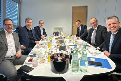 Martin Huber, Markus Söder, Alexander Dobrindt, Thorsten Frei , Carsten Linnemann und Friedrich Merz