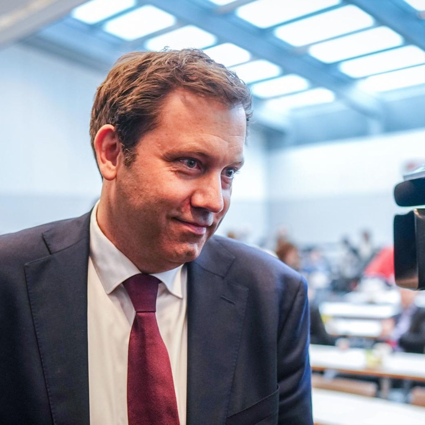 Lars Klingbeil zum neuen SPD-Fraktionschef gewählt | STERN.de