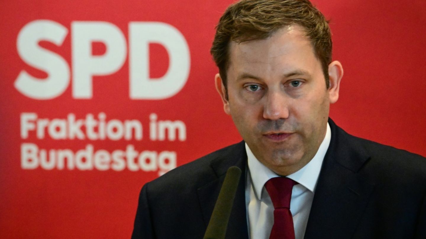 Lars Klingbeil nach seiner Wahl am Mittwoch