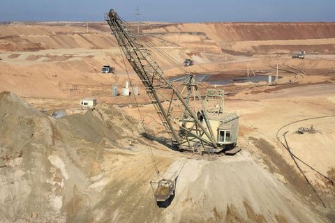 Tagebau in einer Schlucht in der Region Kirowohrad in der Ukraine
