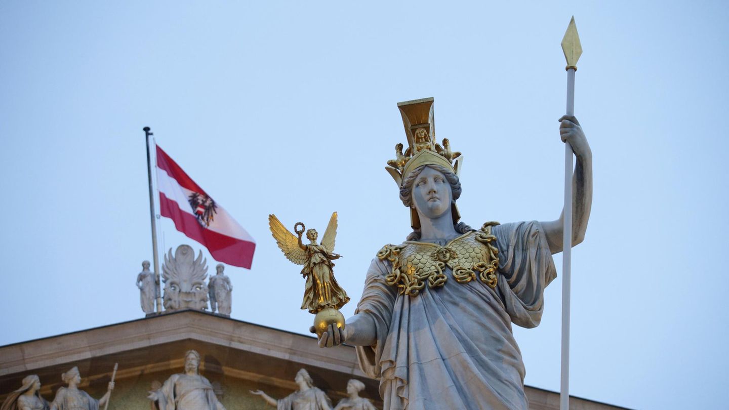 Eine Ansicht des Parlaments von Österreich von außen