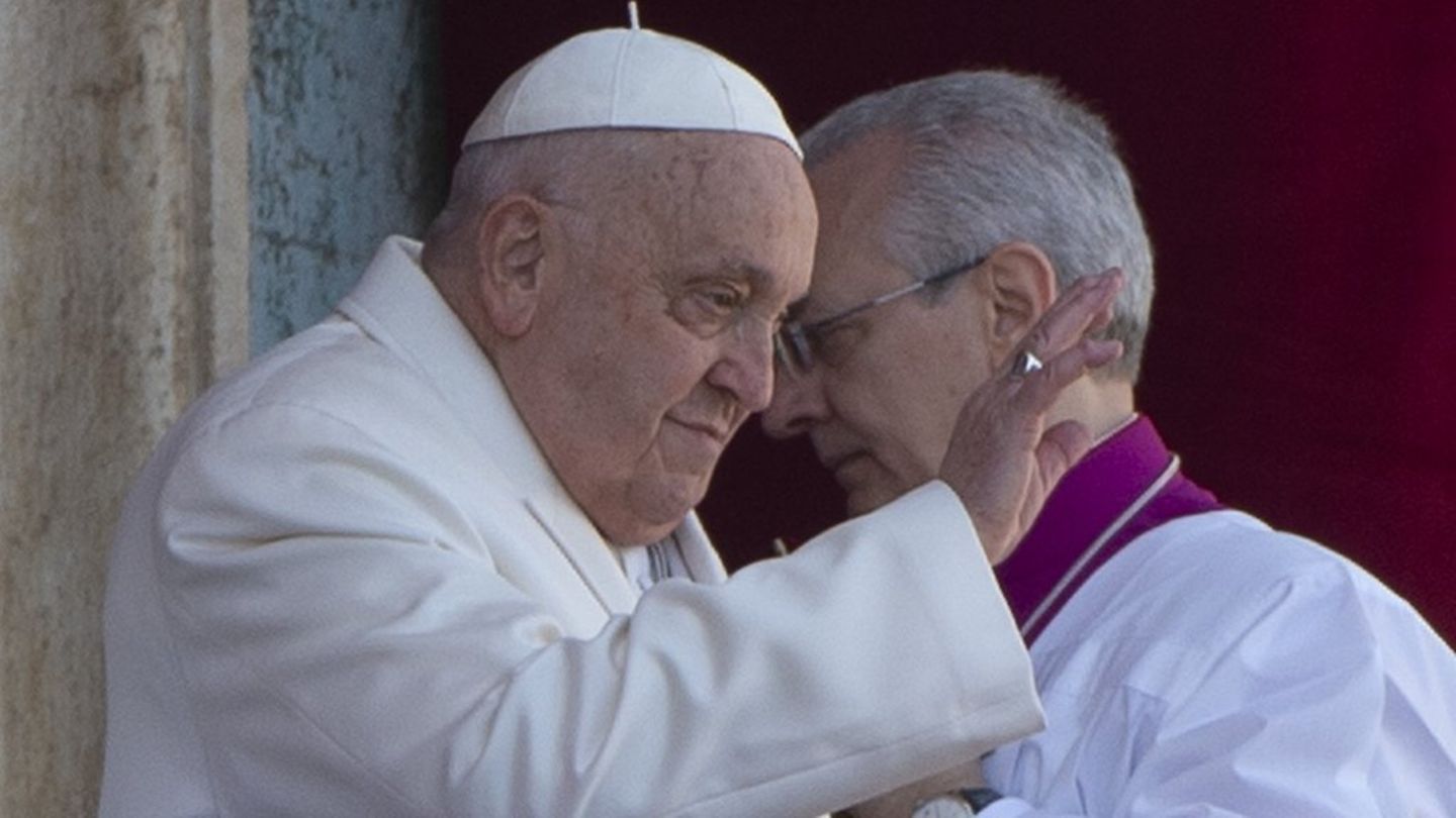 "Niereninsuffizienz zurückgebildet": Update zum Zustand von Papst Franziskus