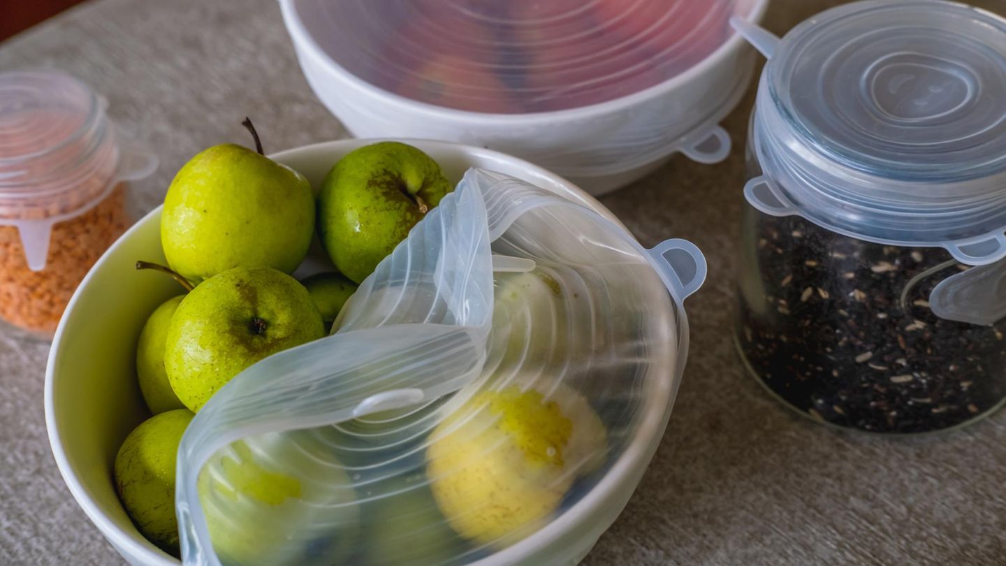 Silikondeckel, mit denen Obst abgedeckt wird