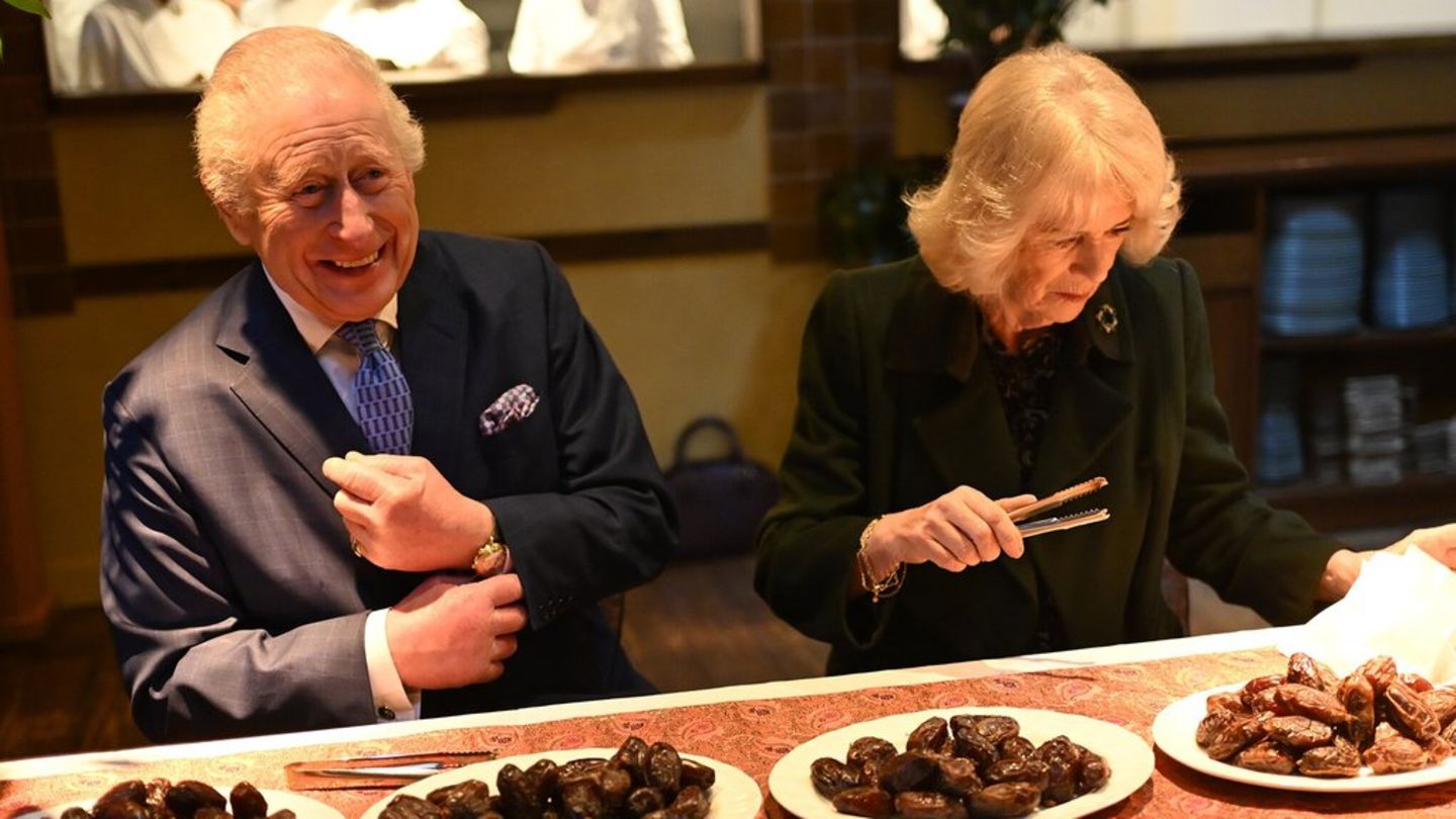 Besuch in indischem Restaurant: König Charles punktet bei Köchin