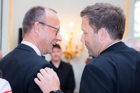 CDU-Chef Friedrich Merz (l.) und der SPD-Vorsitzende Lars Klingbeil