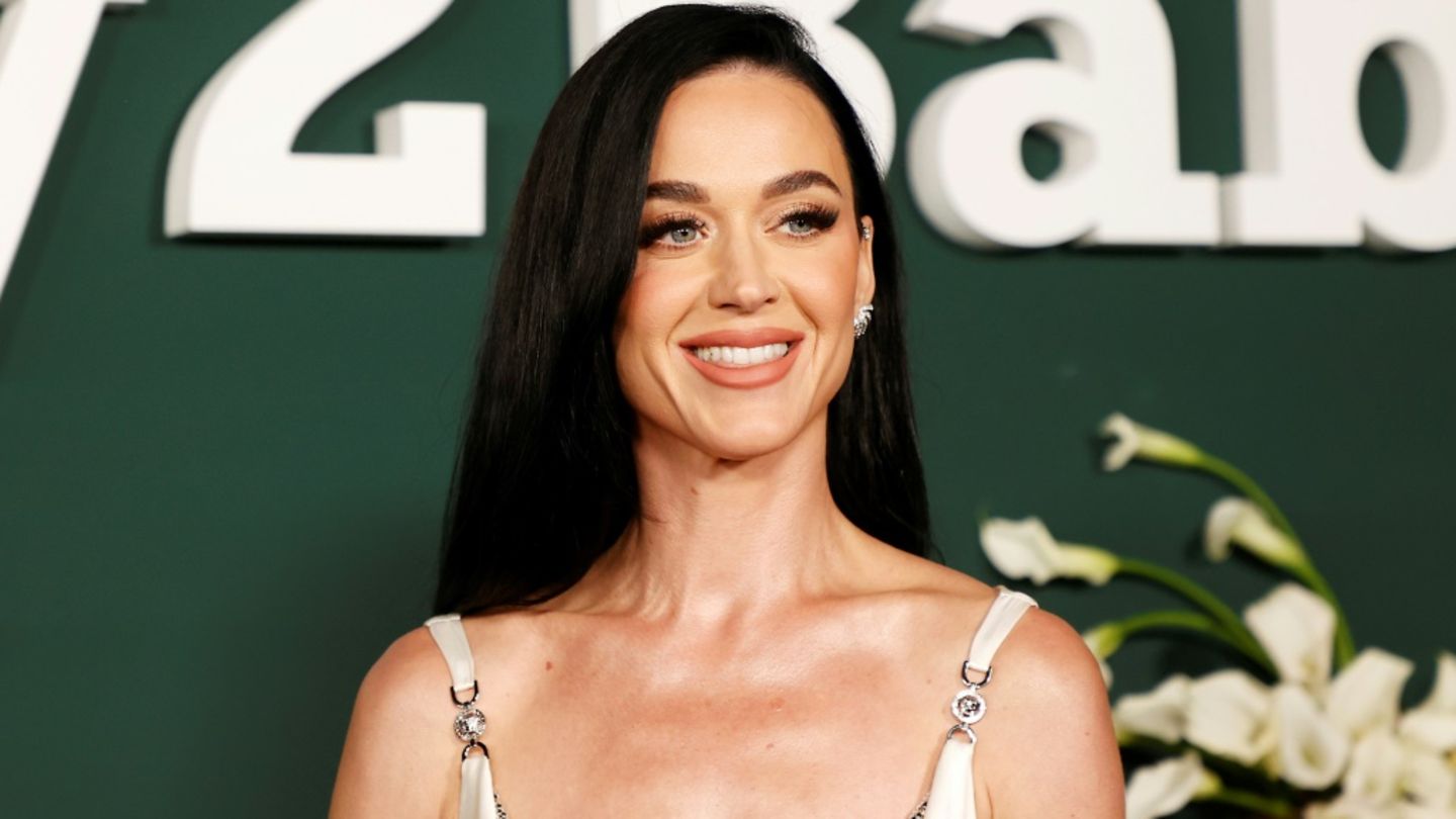 US singer Katy Perry attends the Baby2Baby gala at Pacific Design Center in West Hollywood, California, November 9, 2024