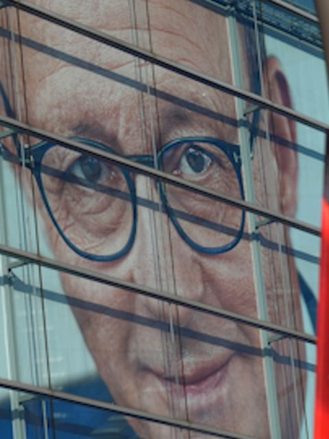 5-Minuten-Talk: Wie Scholz und Merz sich im Hintergrund beharken (Video)