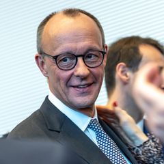 Während der ersten Fraktionssitzung der CDU/CSU nach der Bundestagswahl hatte Friedrich Merz sichtlich gute Laune. In den Sondierungsgesprächen mit der SPD dürfte das anders aussehen