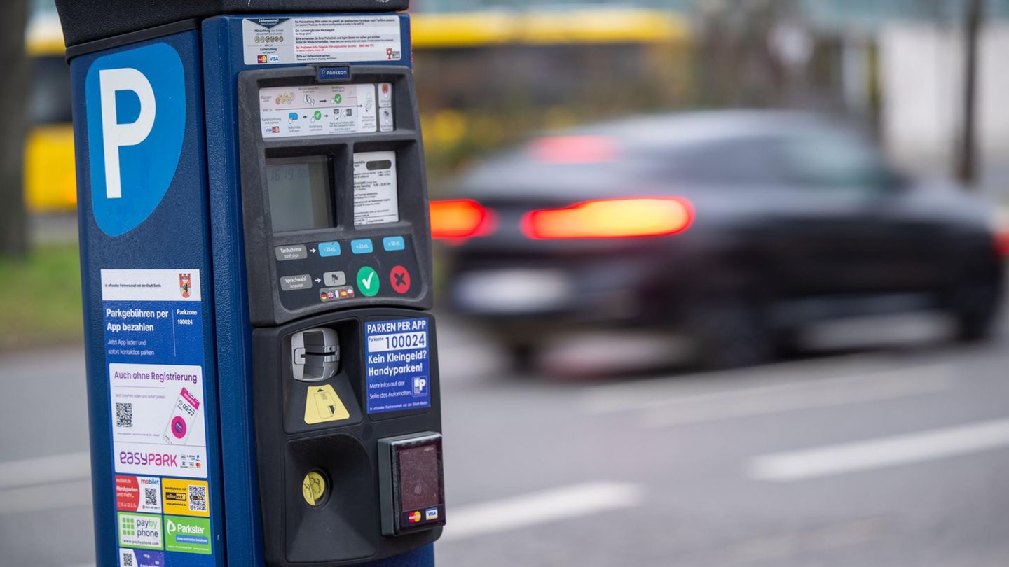 Betrugsmasche: Beim Bezahlen eines Parktickets kann man abgezockt wereden
