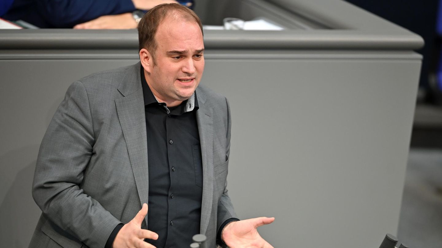 "Ich bin nur meinem Gewissen verpflichtet": Der SPD-Abgeordnete Sebastian Roloff