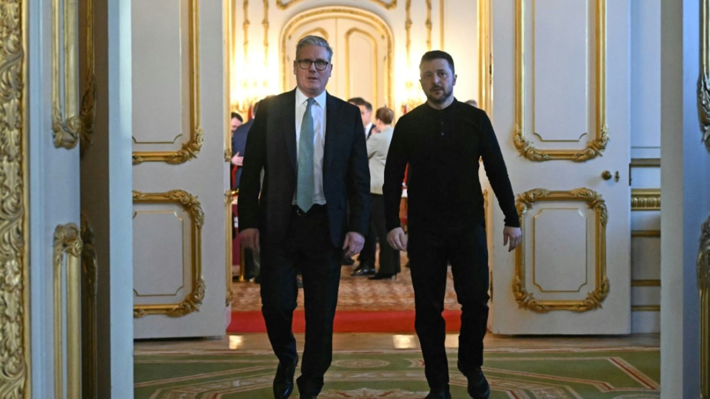 Starmer (l.) und Selenskyj