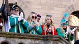 Die Geissens beim Rosenmontagszug in Köln