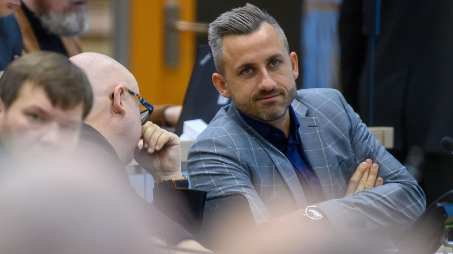 Ulrich Siegmund, hier im Magdeburger Landtag, will im kommenden Jahr der erste Ministerpräsident der AfD werden