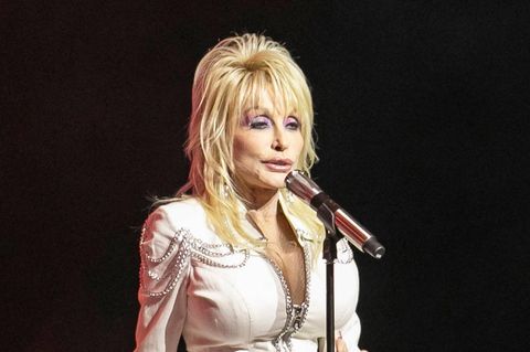 Dolly Parton bei einem Konzert