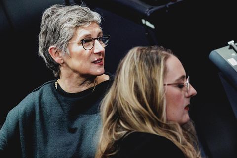 Britta Haßelmann und Katharina Dröge von den Grünen