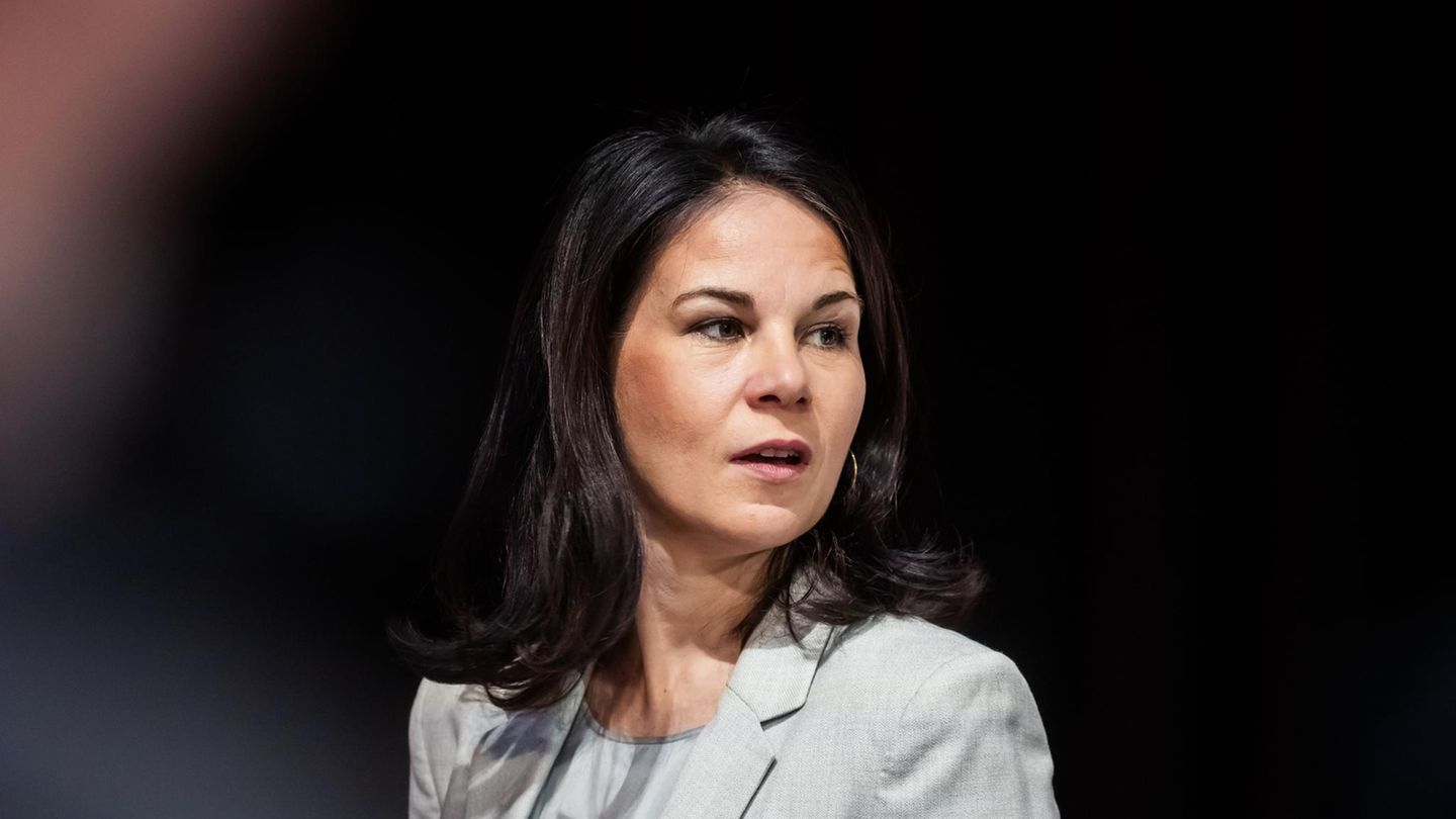 Annalena Baerbock (Bündnis 90/Die Grünen) bei einer Veranstaltung des Deutschen Gewerkschaftsbunds