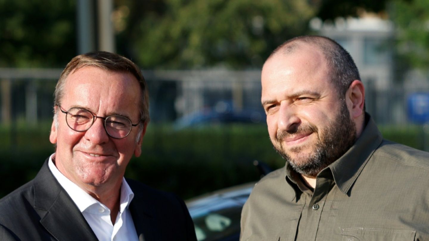 Pistorius (links) und Umerow im September 2024