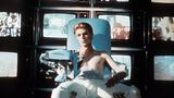 David Bowie in dem Film "Der Mann, der vom Himmel fiel"