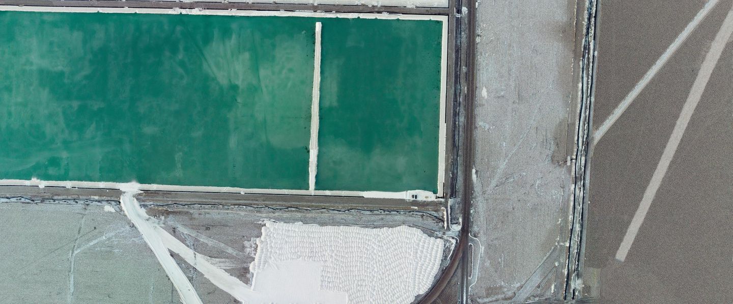 Weißes Gold Verdunstungsbecken Lithium