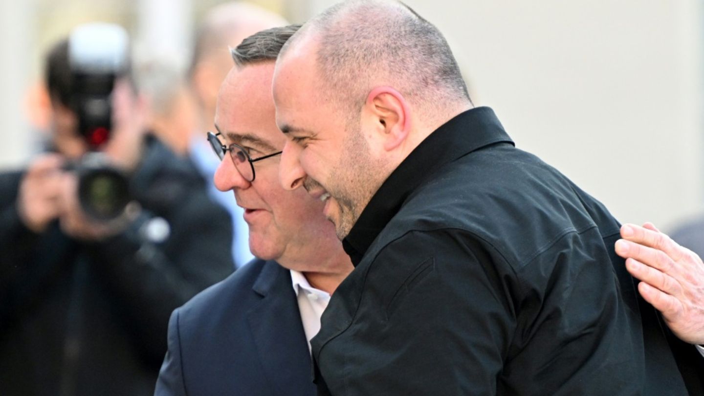 Pistorius (l.) und sein ukrainischer Kollege Umerow