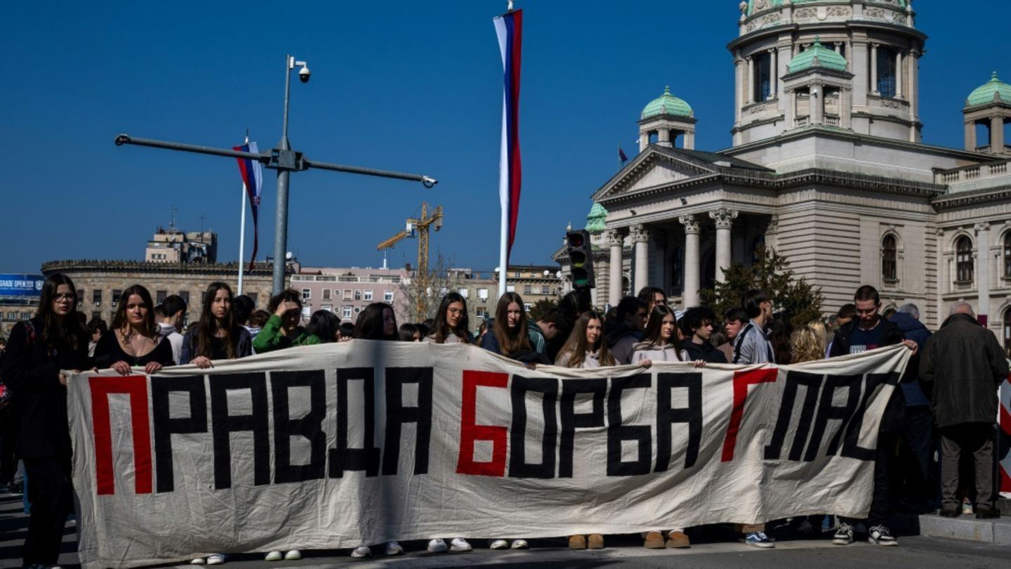 Demonstration in Belgrad