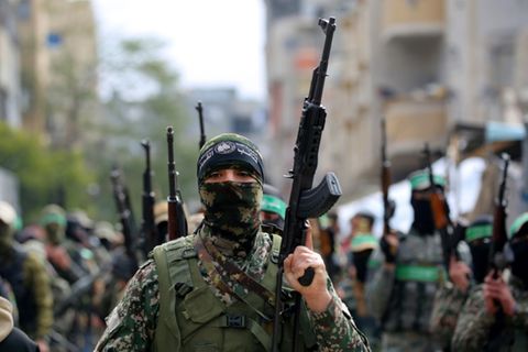 Kämpfer der Essedin-al-Kassam-Brigaden