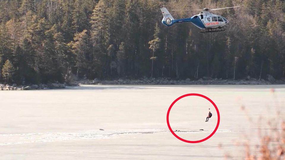 16 Touristen brechen durchs Eis des Eibsees – Video zeigt Rettung