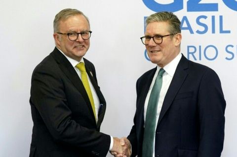 Keir Starmer (rechts) und Anthony Albanese
