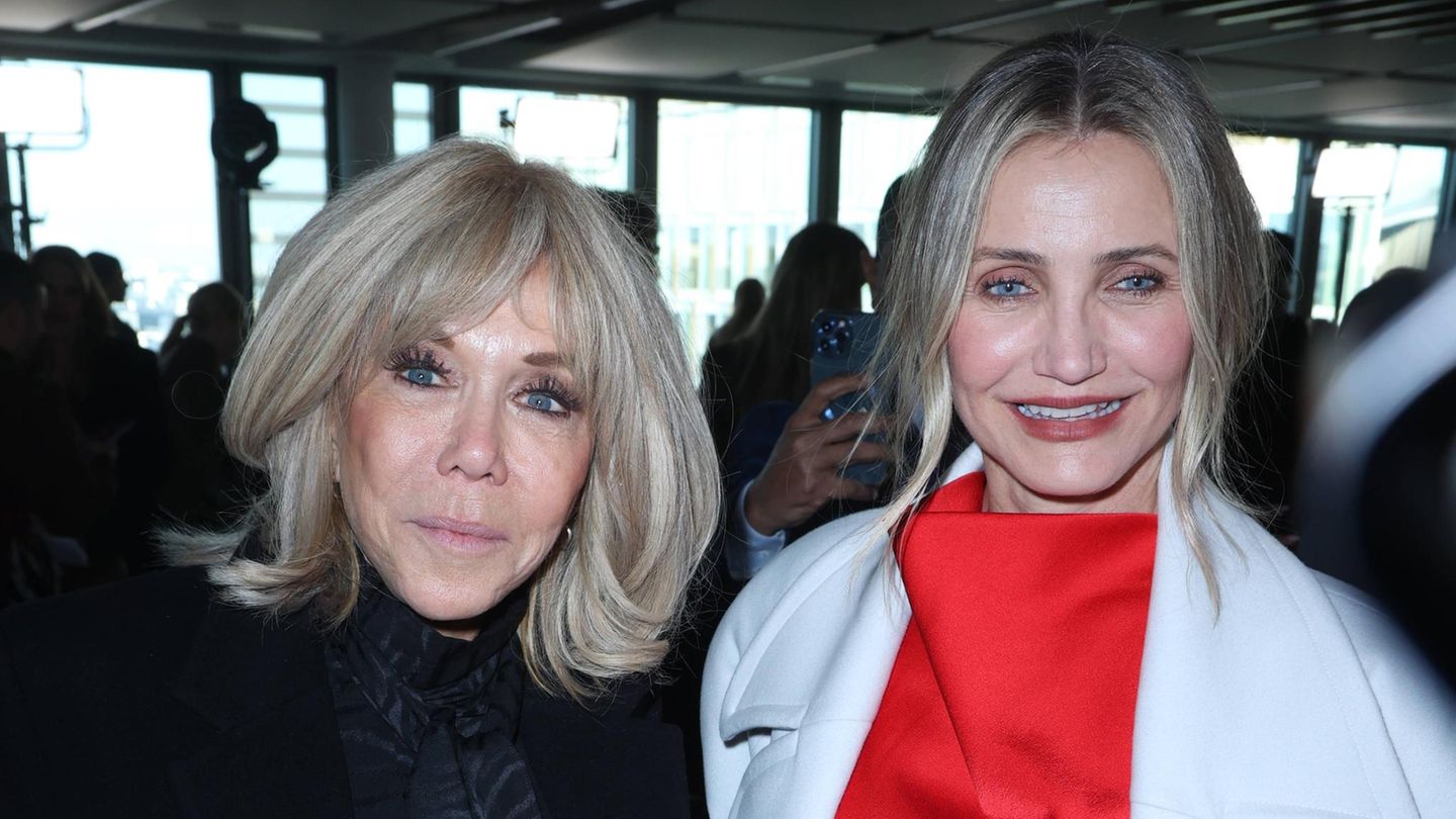 Cameron Diaz neben Brigitte Macron bei der Show von Stella McCartney