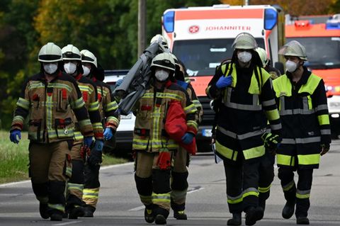 Feuerwehrleute bei einer Übung
