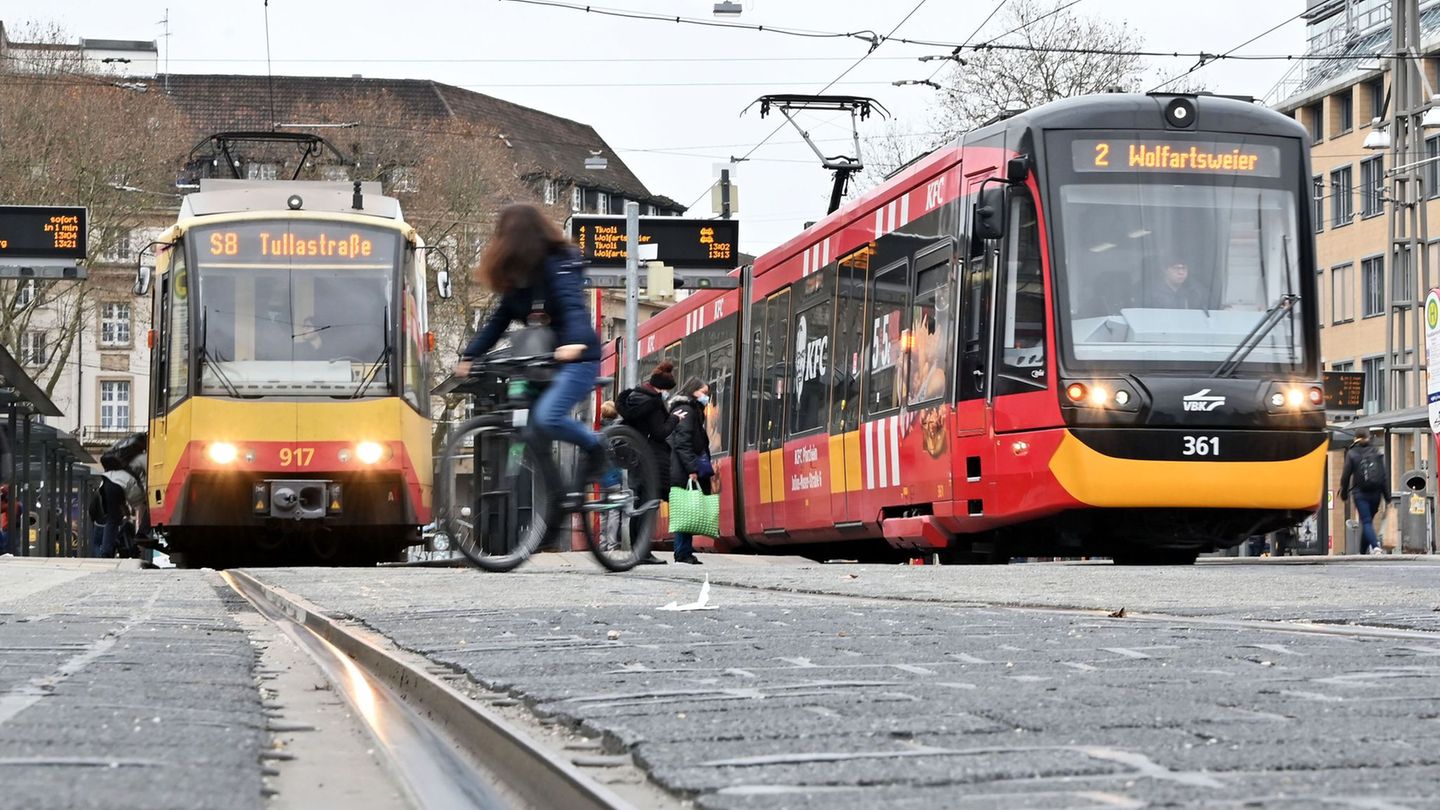 nahverkehr-in-gro-st-dten-studie-ausbau-von-bus-und-bahn-in-st-dten-kommt-kaum-voran