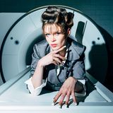 Ikkimel im Song "Böser Junge": "Hab’s verdient, verwöhnt zu werden, brauche kein’n Grund"