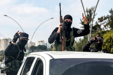 Sicherheitskräfte der syrischen Übergangsregierung in Latakia, 9. März