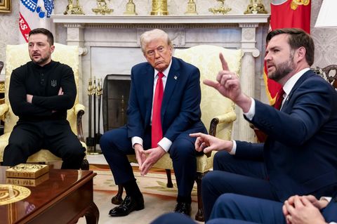 Selenskyj, Trump und J.D. Vance im Gespräch am 28. Februar