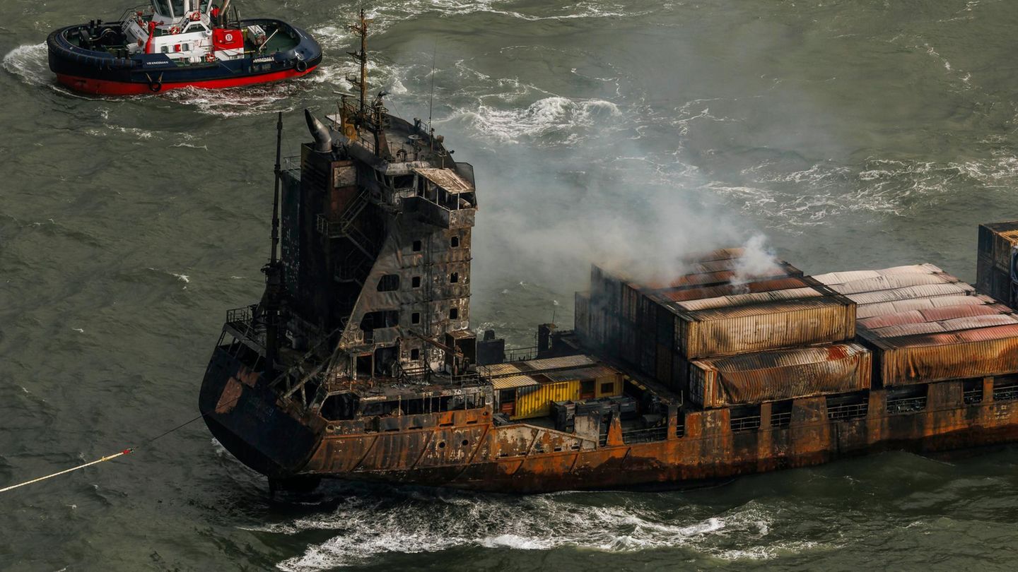 Nordsee Die MV Solong ist auf der Nordsee ausgebrannt