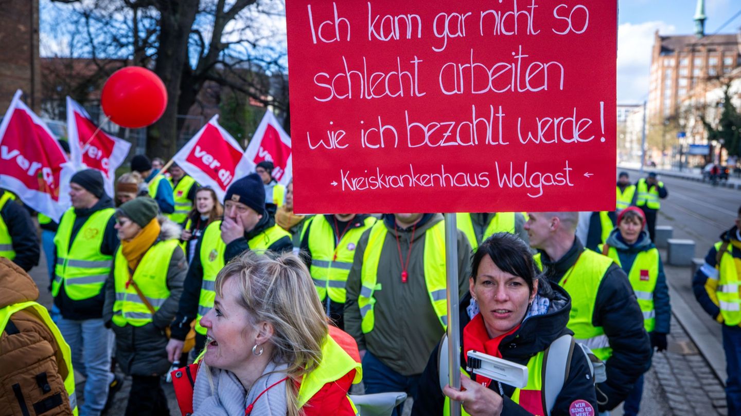 tarifstreit-einigung-oder-eskalation-gespr-che-f-r-ffentlichen-dienst